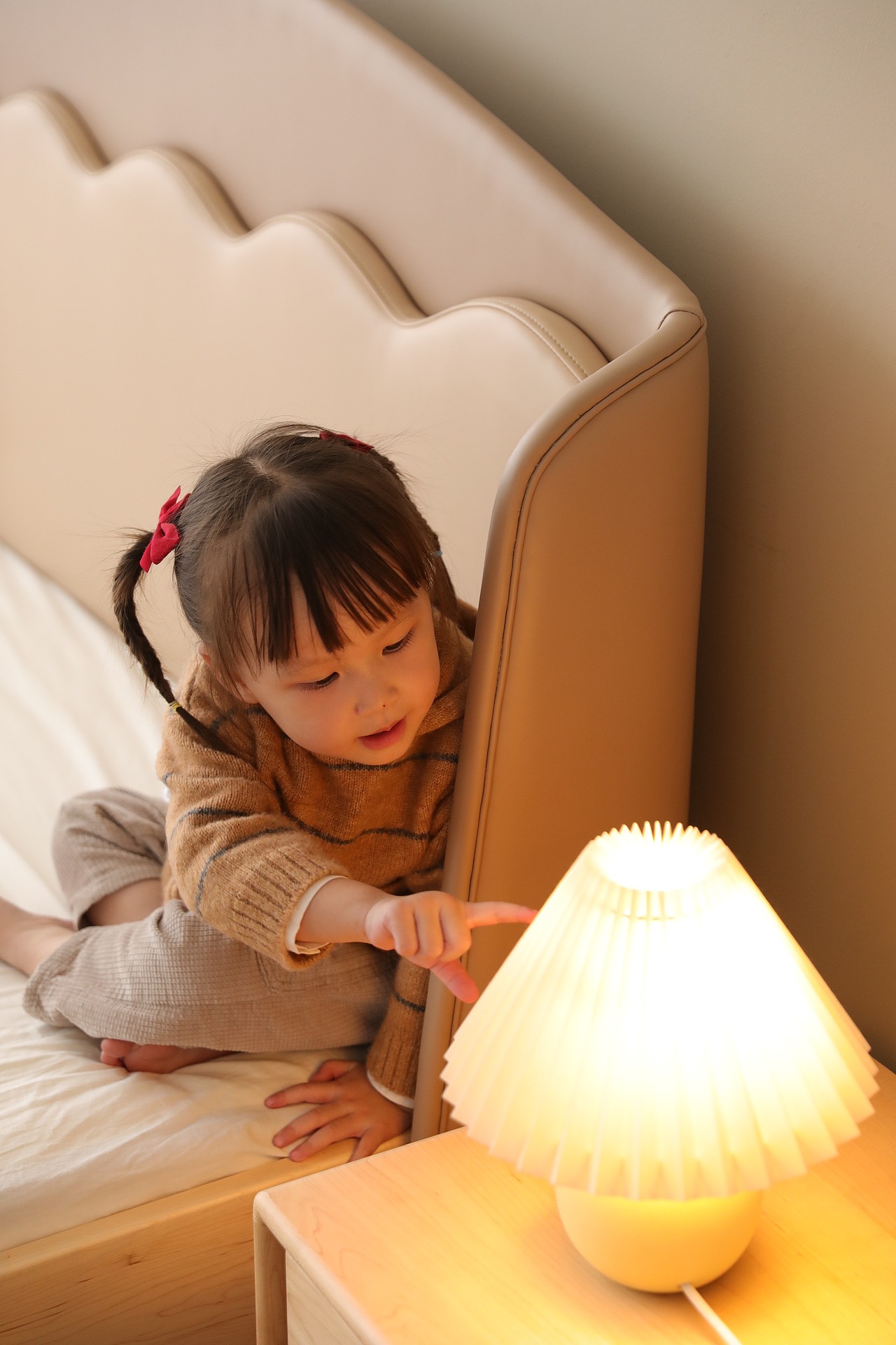 姜饼床 | 包裹感满满的儿童软包床