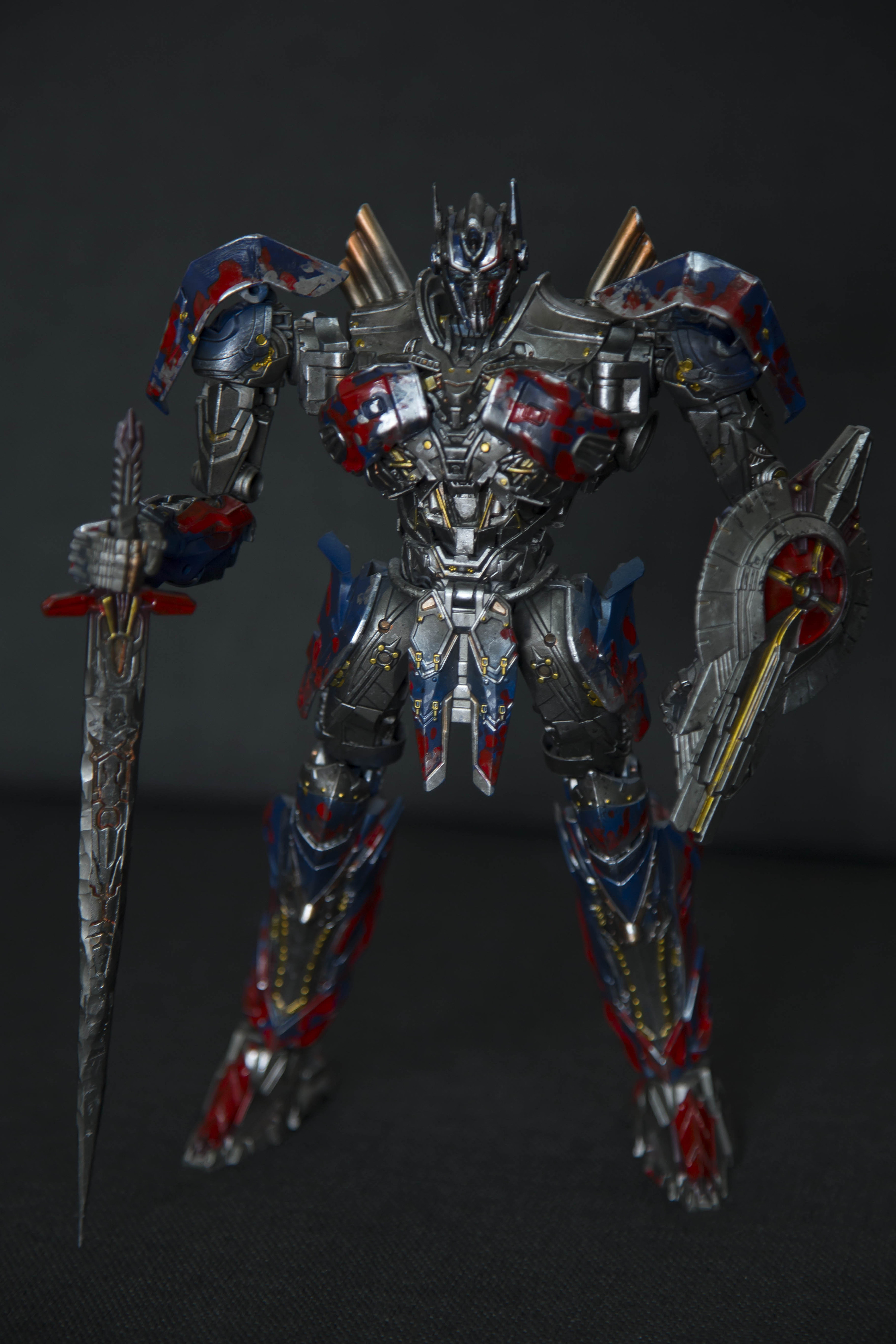 变形金刚骑士擎天柱|手工艺|手办/模玩|卷马斯 - 原创作品 - 站酷