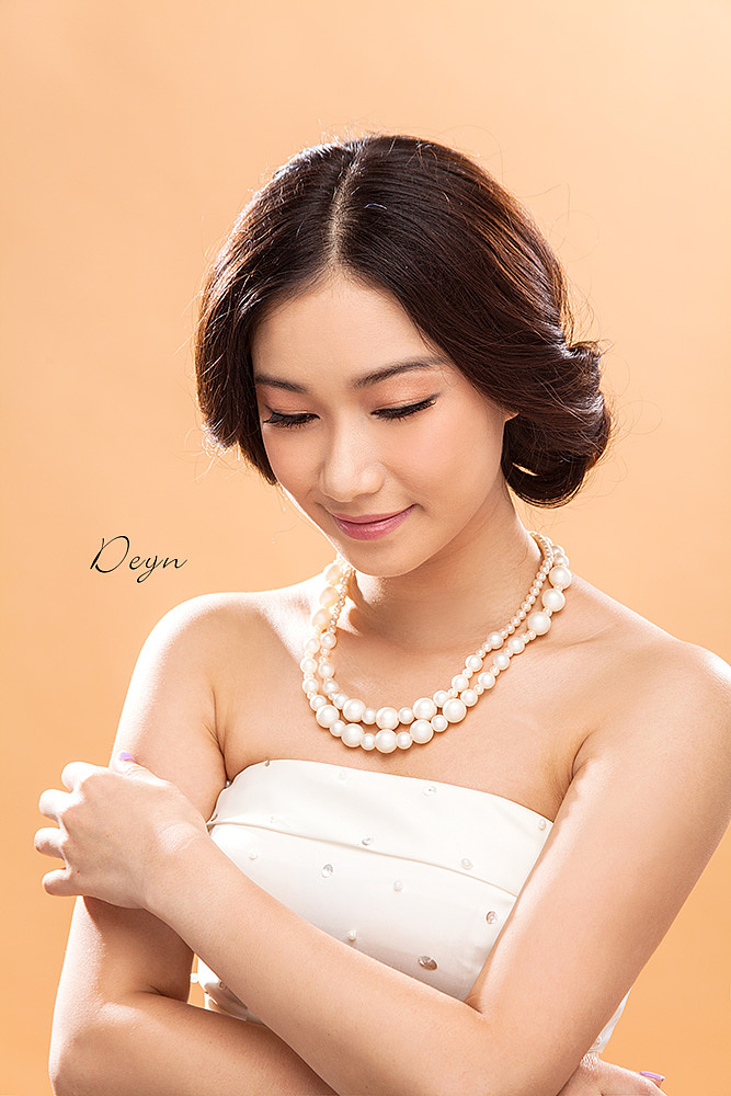 简约新娘妆（图ZOTk1OTcxNg==） - 人像摄影 - 站酷设计师Deyn_Z原创素材 - 站酷ZCOOL