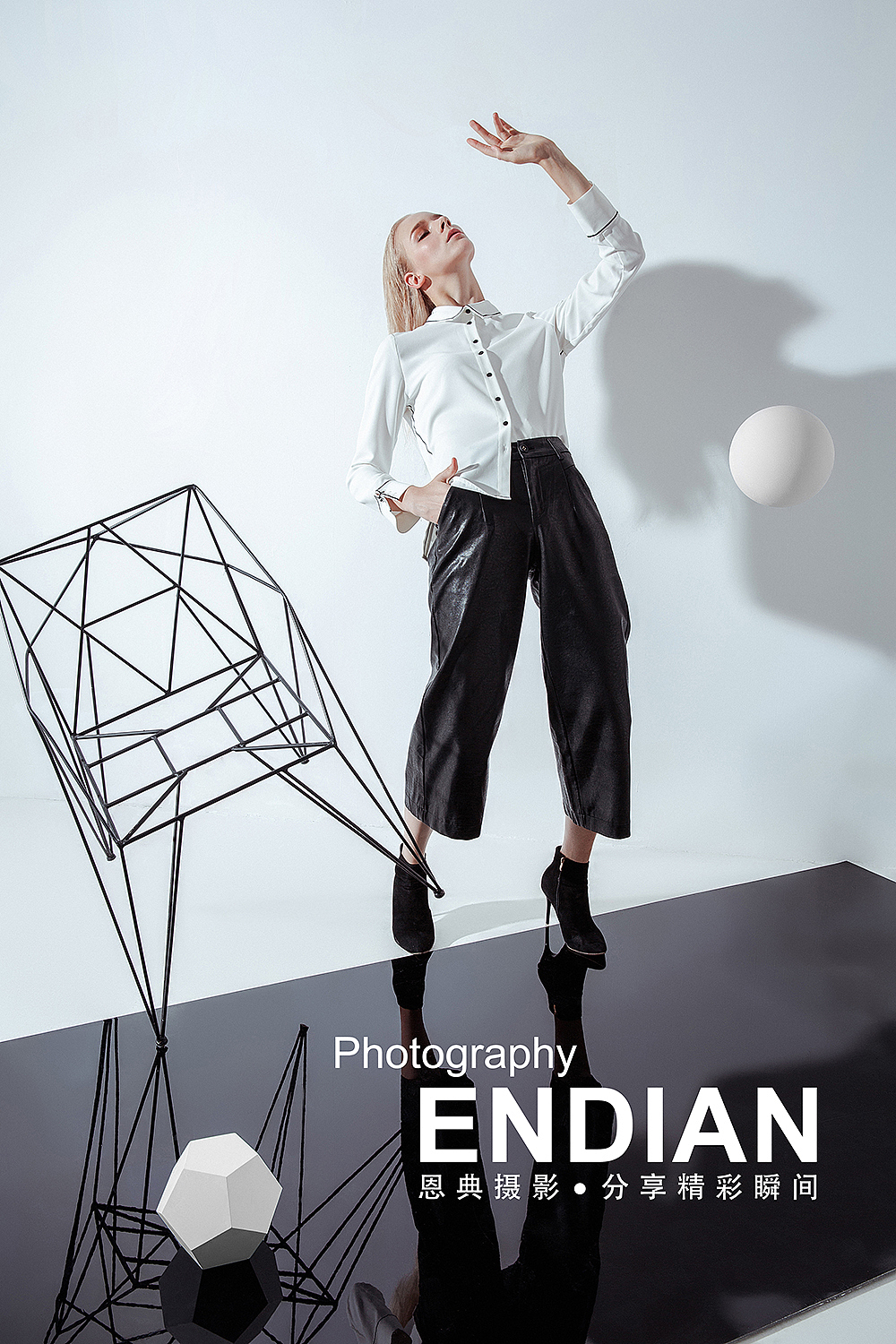 高端服装模特摄影作品（图ZMTI1NzQwMTY0） - 人像摄影 - 站酷设计师恩典摄影有限公司原创素材 - 站酷ZCOOL