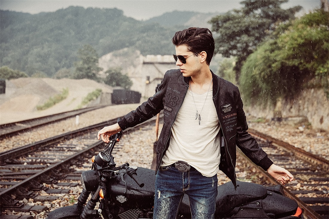 MOCHEN莫臣欧美男装机车皮衣电商淘宝拍摄