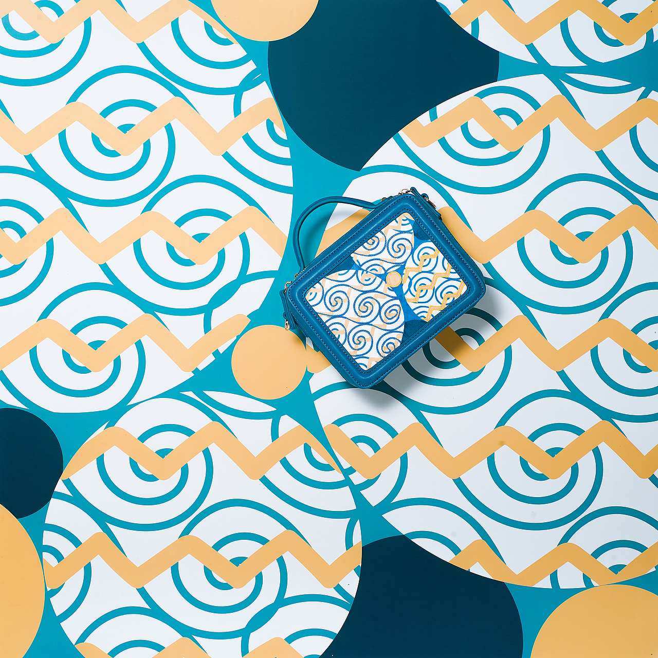 一体 民族纹样 图案 包包 静物（图ZMTg0NTgwOTk2） - 产品摄影 - 站酷设计师宣打包原创素材 - 站酷ZCOOL