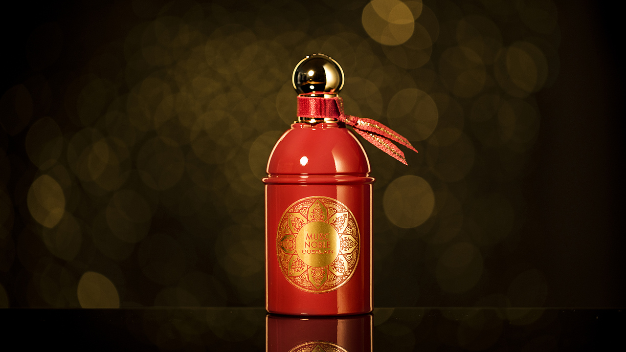 娇兰香水（图ZMTc2NDcwNDI0） - 产品摄影 - 站酷设计师摄影指导COCO原创素材 - 站酷ZCOOL