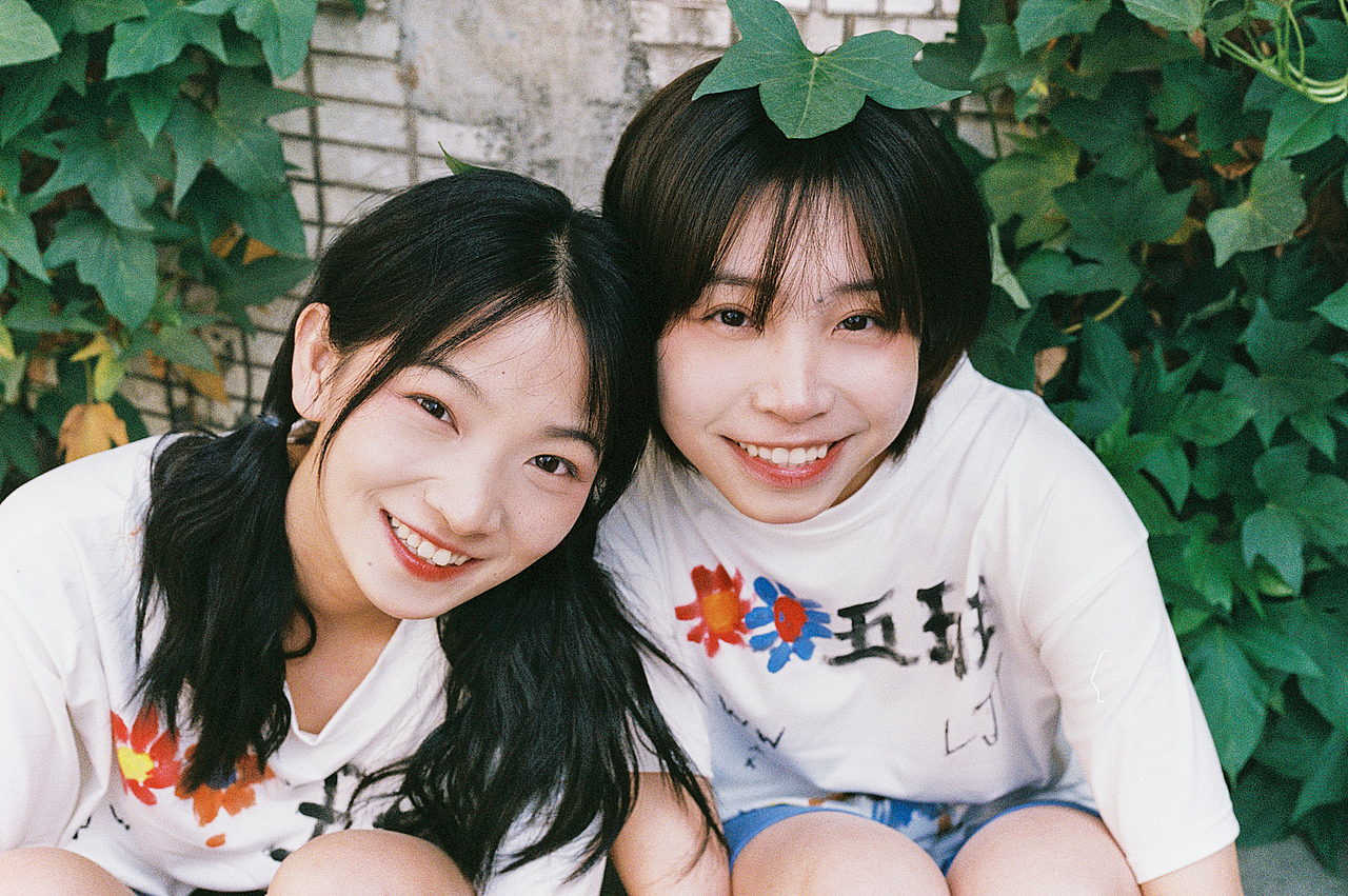 少女邂逅（图ZMjQxNzI5NTk2） - 人像摄影 - 站酷设计师咔嚓旺旺原创素材 - 站酷ZCOOL