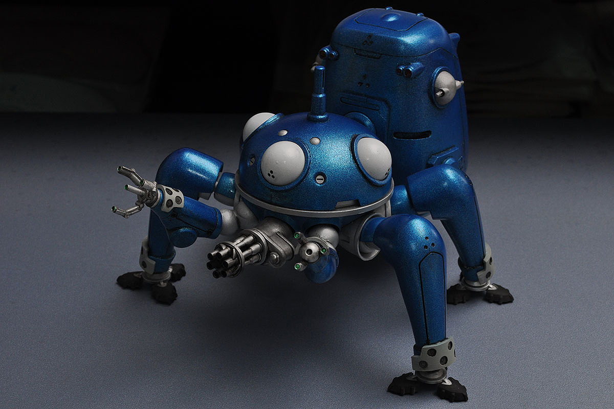 tachikoma in the battlefield