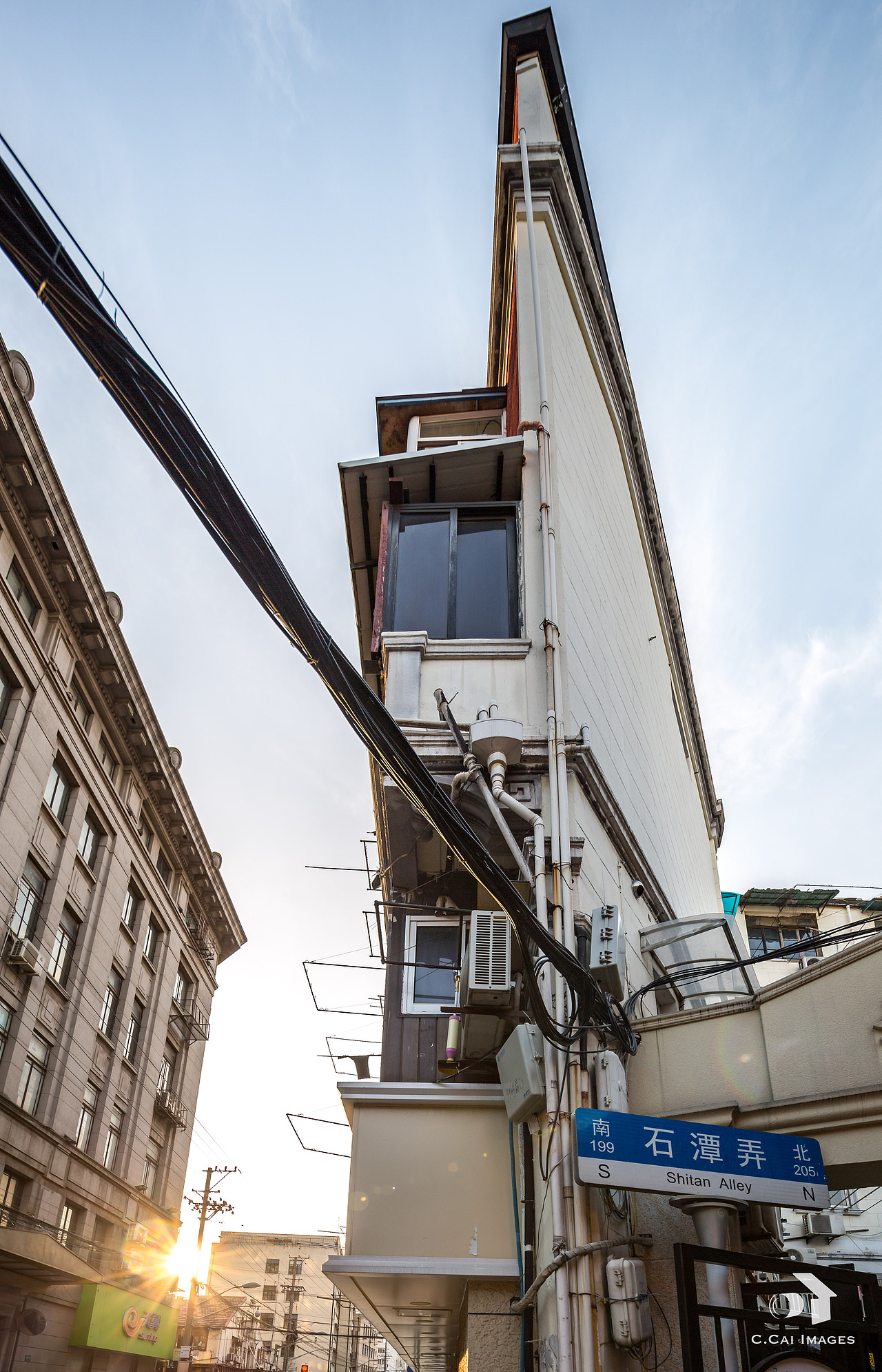 史上最薄的建筑上海纸片楼