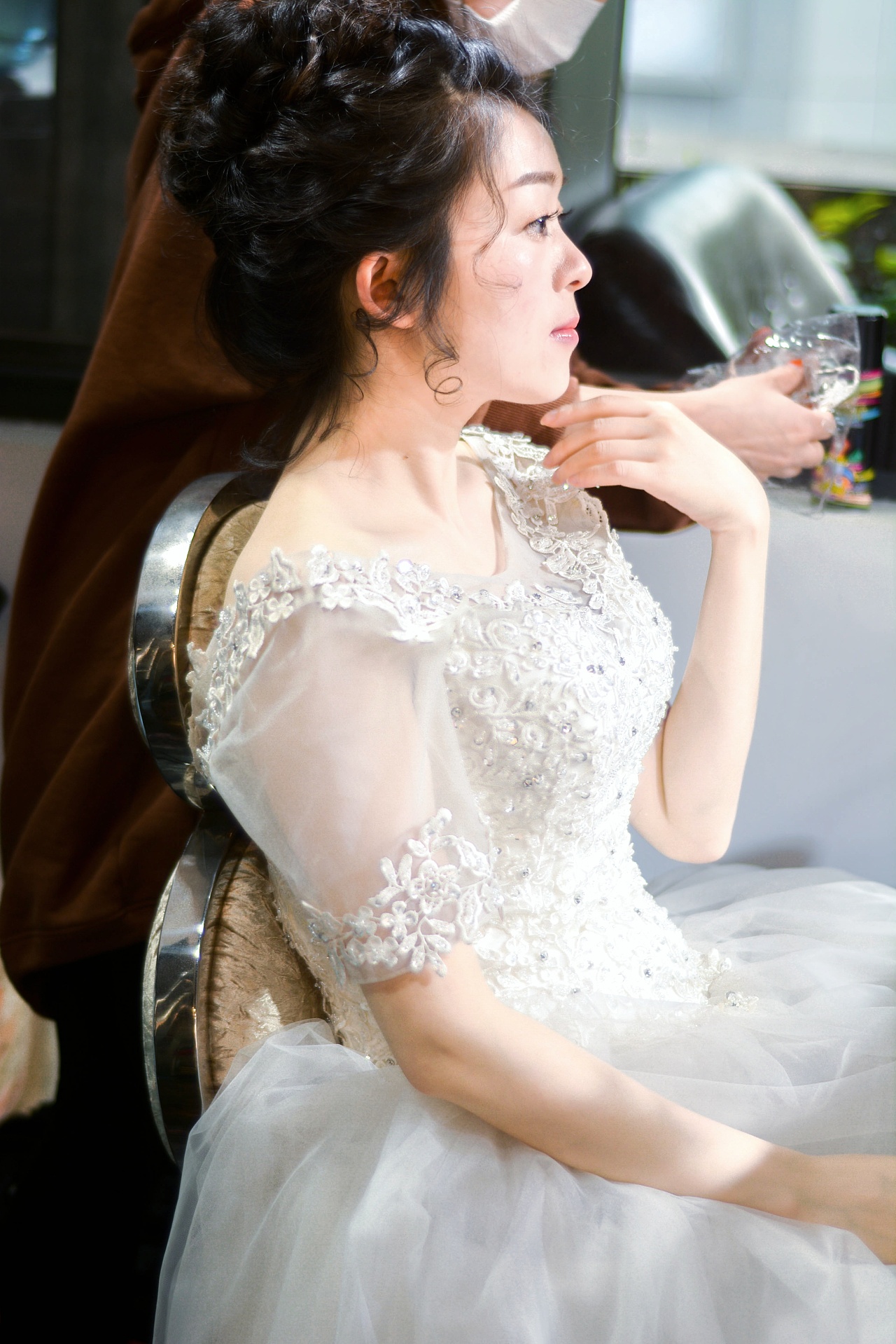 2023新款新娘法式超仙赫本修身显瘦鱼尾婚纱森系少女婚纱礼服宴会-阿里巴巴
