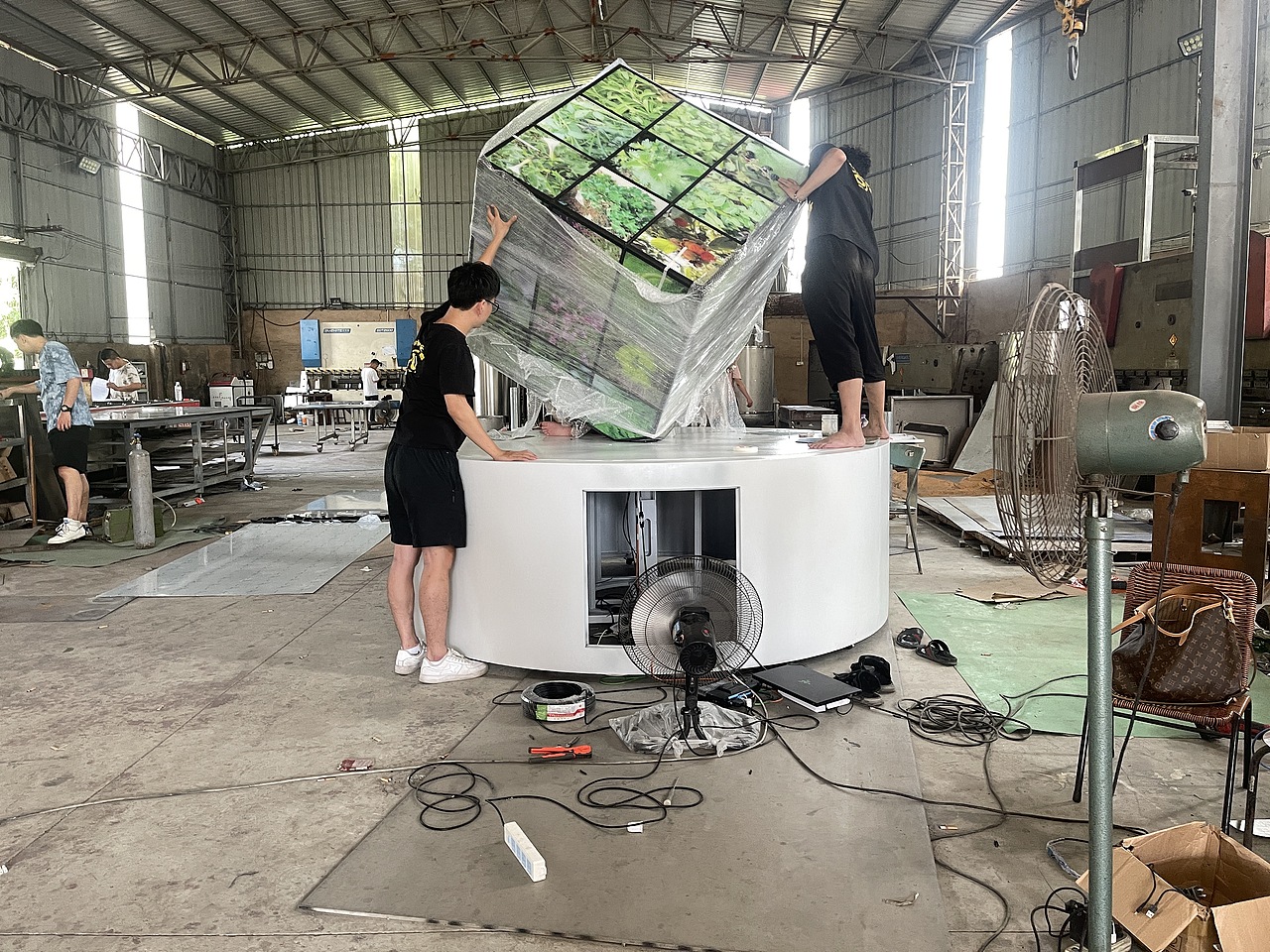 魔方互动装置 寓教于乐的互动装置 