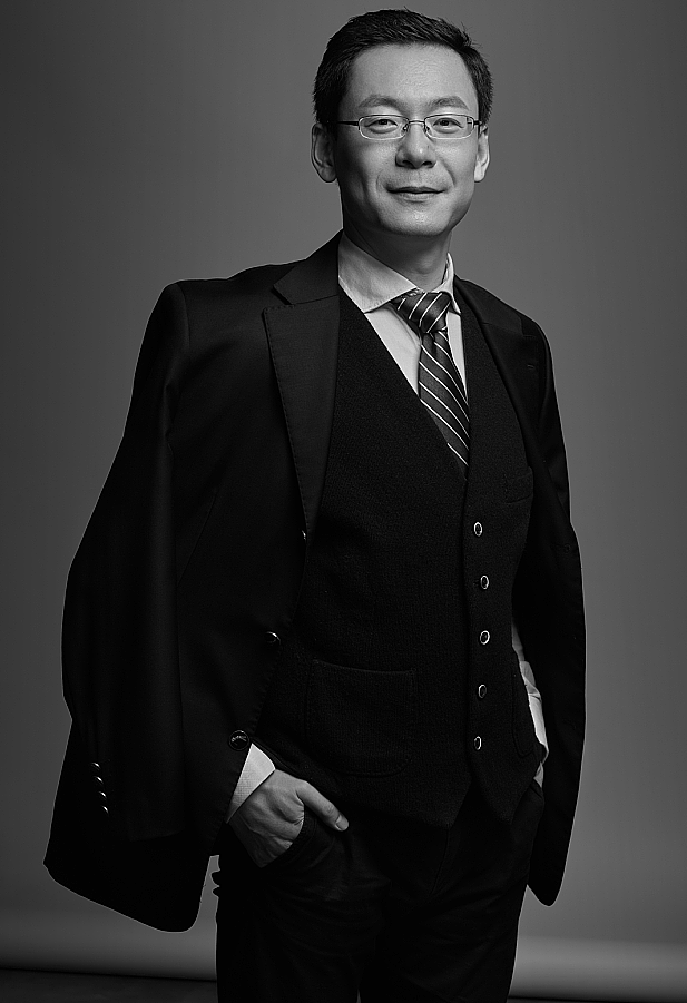 男士肖像（图ZMjk0NTM1NTgw） - 人像摄影 - 站酷设计师毛年書摄影原创素材 - 站酷ZCOOL