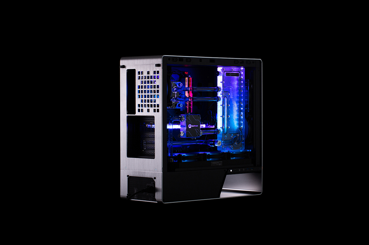 电脑水冷主机拍摄