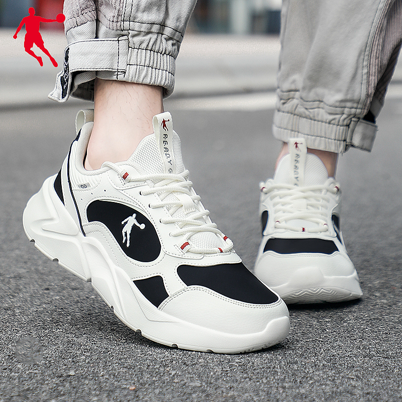 【修图】【外景】男鞋皮面休闲鞋外景