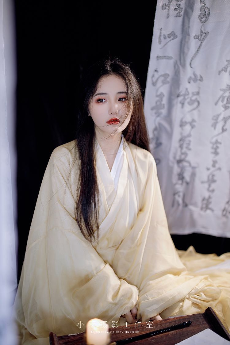 一封信（图ZMzIzNTY4MzM2） - 人像摄影 - 站酷设计师阿波摄影原创素材 - 站酷ZCOOL