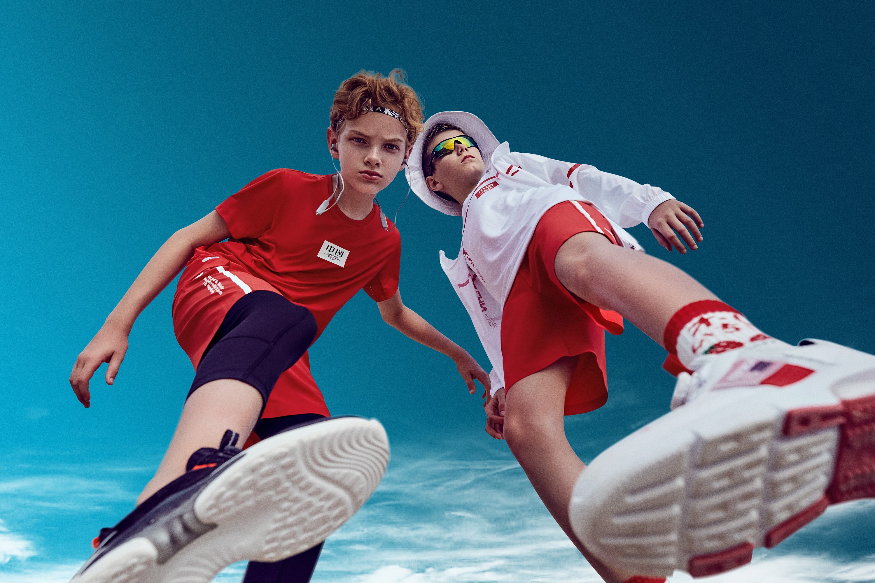 夏日运动风席卷东南亚和安踏儿童一起顽在巴厘岛