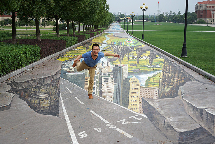 《青春的律动》——世界最长3d立体地画和世界最大3d立体地画|纯艺术