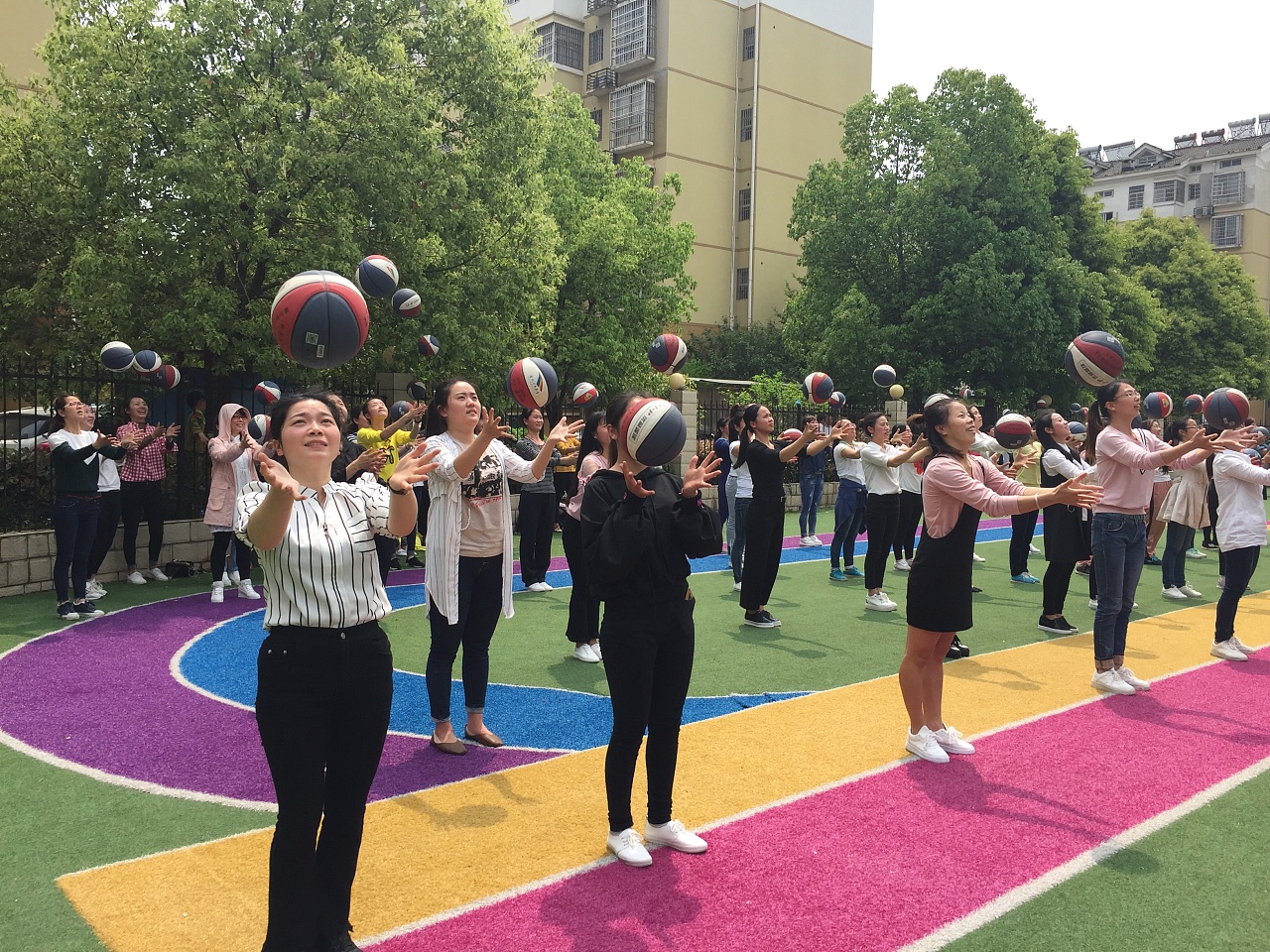 世纪万成教育丰城站幼儿篮球C级精英培训会掠