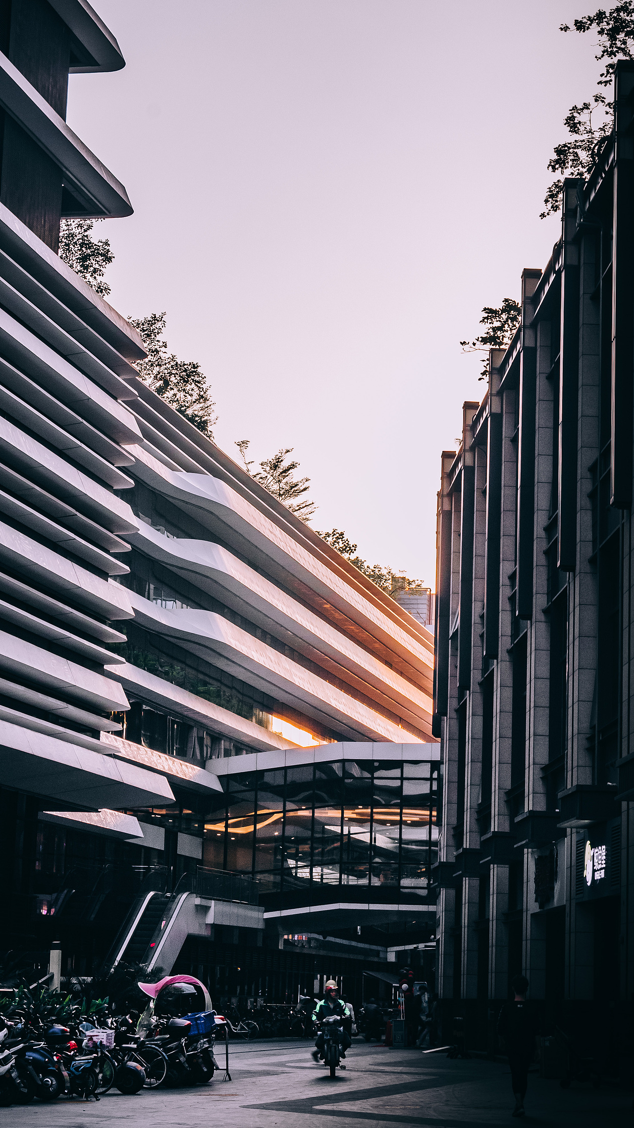 疫情下的深圳（图ZMjAwODE1MjU2） - 人文/纪实摄影 - 站酷设计师KelvinN原创素材 - 站酷ZCOOL