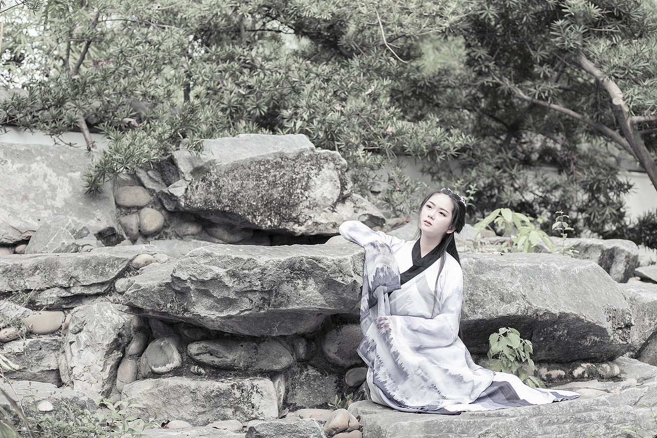 【郁美人】辞曲（图ZODEzNzkzNjg=） - 人像摄影 - 站酷设计师子莫fotozhang原创素材 - 站酷ZCOOL