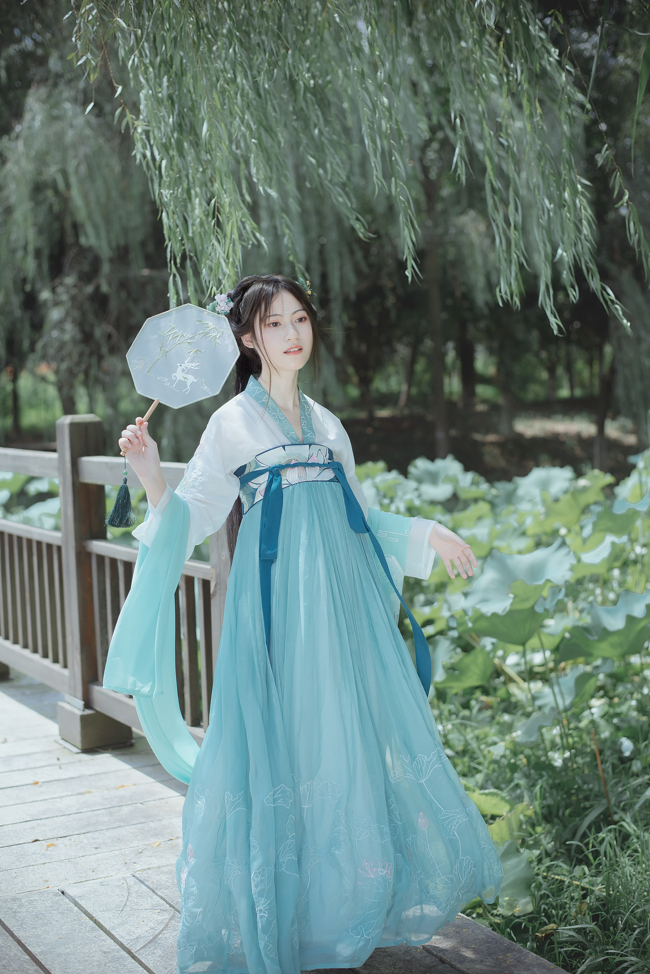 荷（图ZMTI4Mzk3NDAw） - 人像摄影 - 站酷设计师荮桑不是药桑原创素材 - 站酷ZCOOL