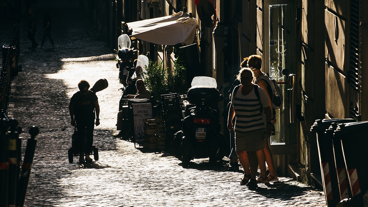 【旅行的意义】 -人来人往-