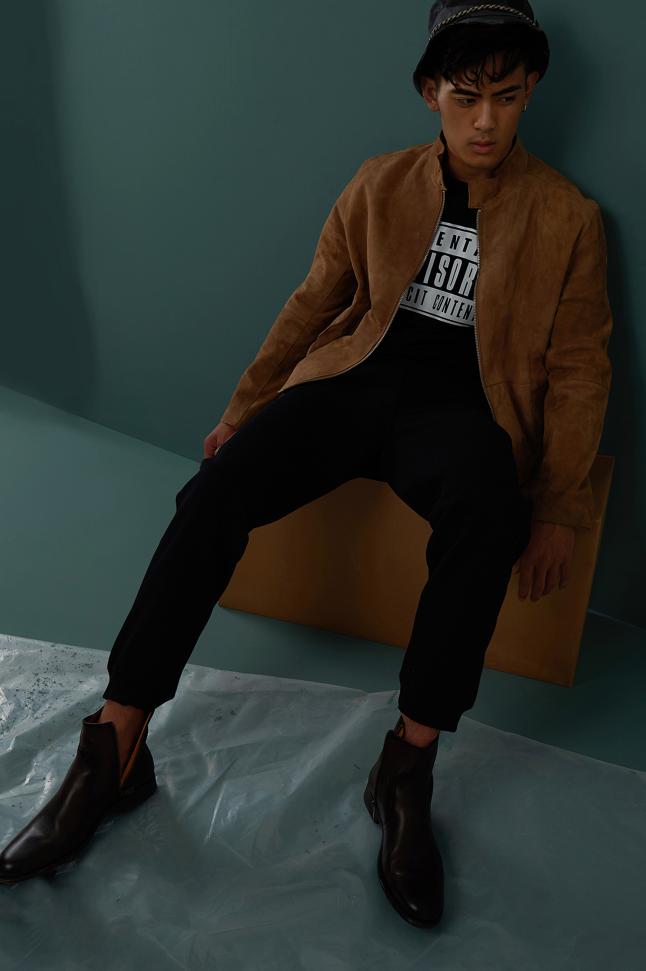 T恤拍摄，服装拍摄2（图ZNzM2NDA4MTY=） - 产品摄影 - 站酷设计师LegendQ原创素材 - 站酷ZCOOL