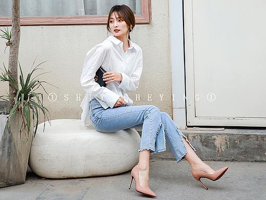 拍鞋的漂亮小姐姐（个人主页-ZNDk0MDQ1Njg=） - 产品摄影 - 站酷设计师11摄影原创素材 - 站酷ZCOOL