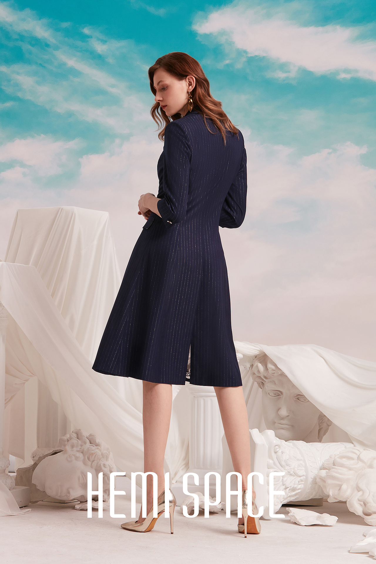  [高定西服拍摄]女士高端服装摄影棚大片lookbook拍摄