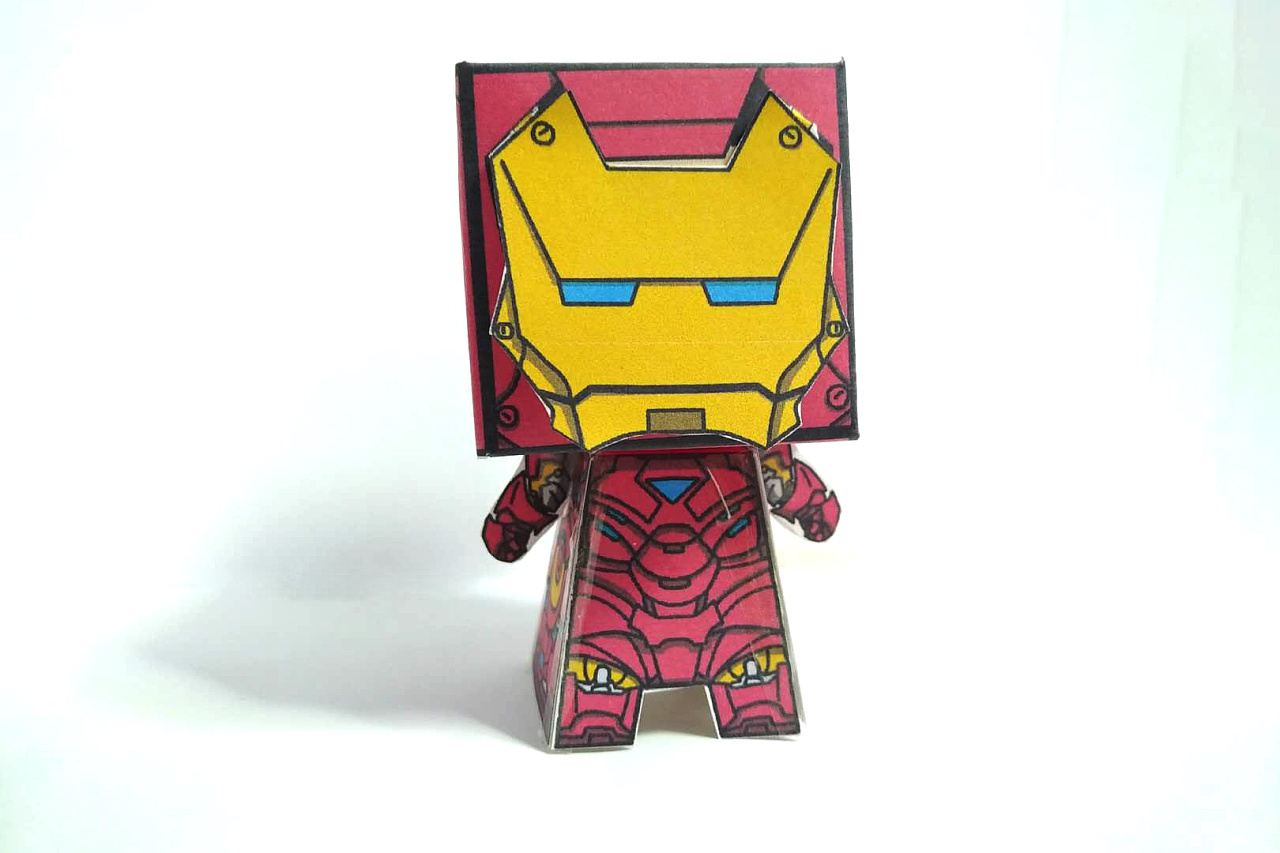 复仇者联盟钢铁侠托尼自制q版纸模摆件