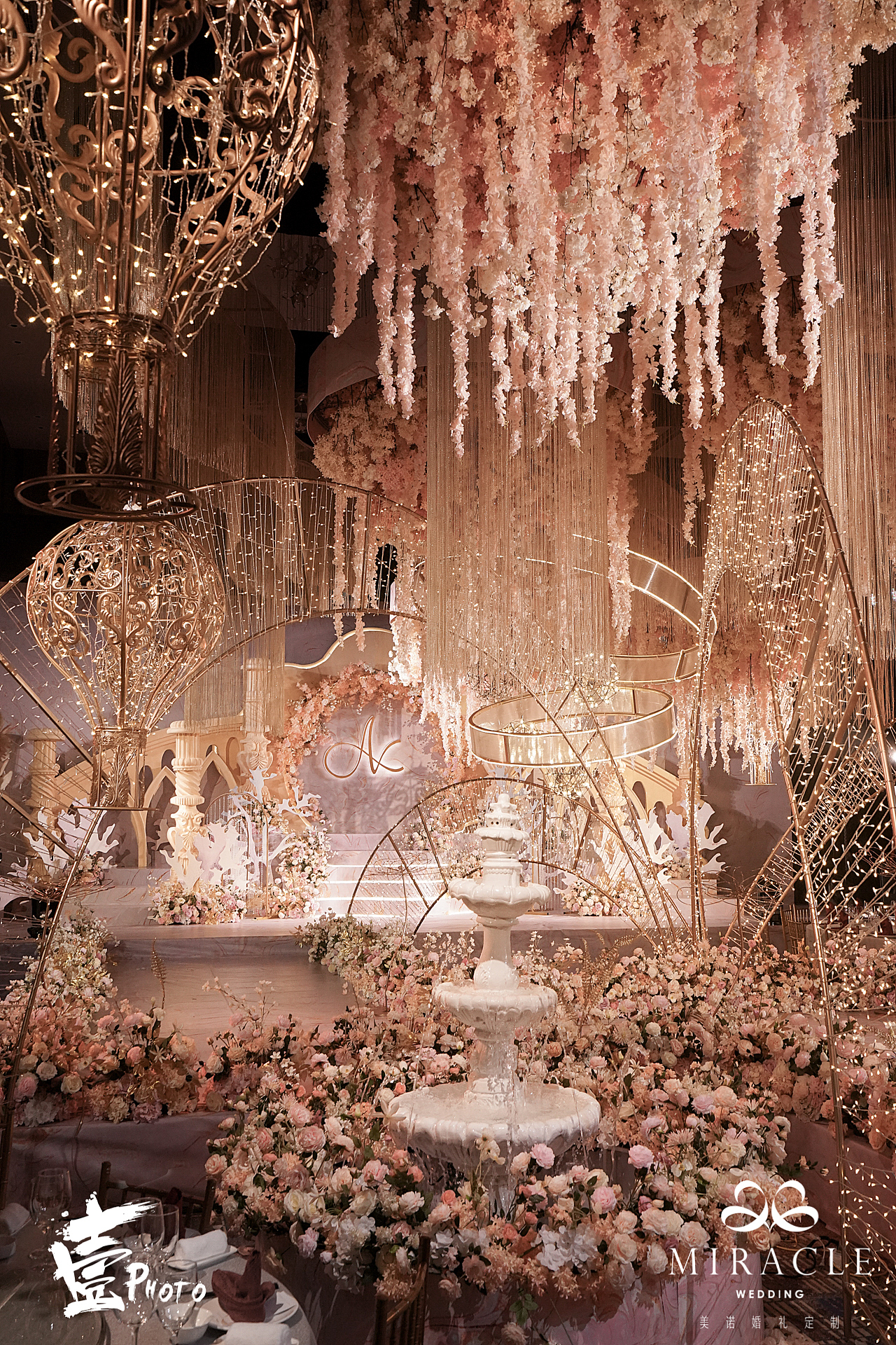 婚禮宴會設(shè)計作品—《星光游樂園》（圖ZMTQ0NjAxMzUy） - 舞臺美術(shù) - 站酷設(shè)計師宴會設(shè)計師云龍原創(chuàng)素材 - 站酷ZCOOL