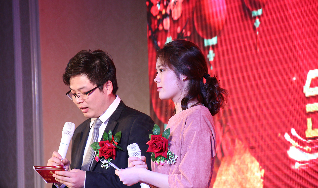 年会舞台背景设计 (附psd（图ZNDI5NDE4MDg=） - 海报 - 站酷设计师钟离凝_原创素材 - 站酷ZCOOL