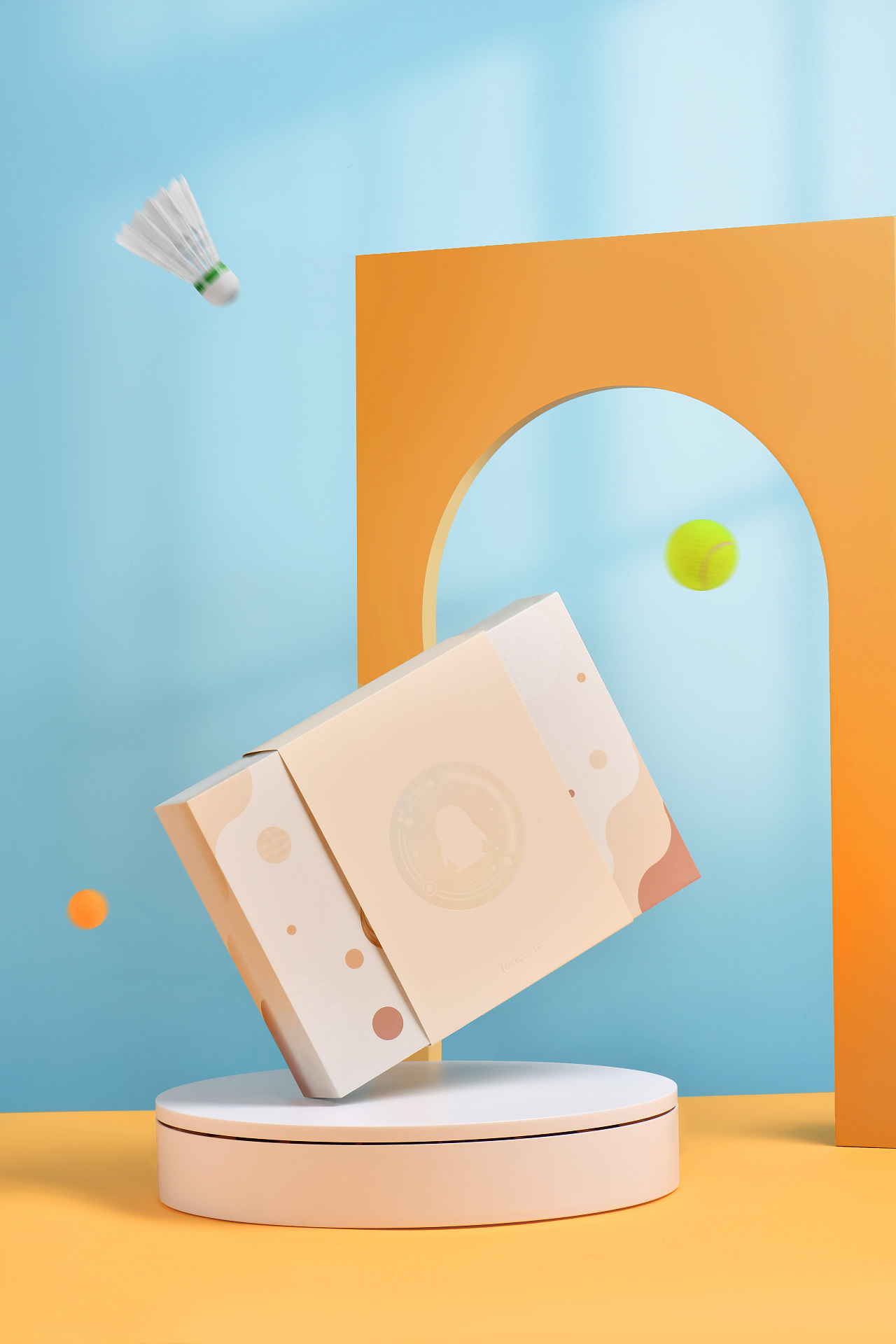 “中秋团圆夜，臻礼映明月——[腾讯]中秋礼盒”（图ZMzc5ODM3NzEy） - 产品摄影 - 站酷设计师天空上有云原创素材 - 站酷ZCOOL