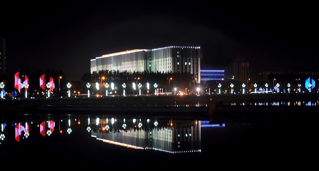 魅力青城——呼和浩特夜景（图ZMTg4NjIxNzY=） - 环境/建筑摄影 - 站酷设计师李梦超原创素材 - 站酷ZCOOL