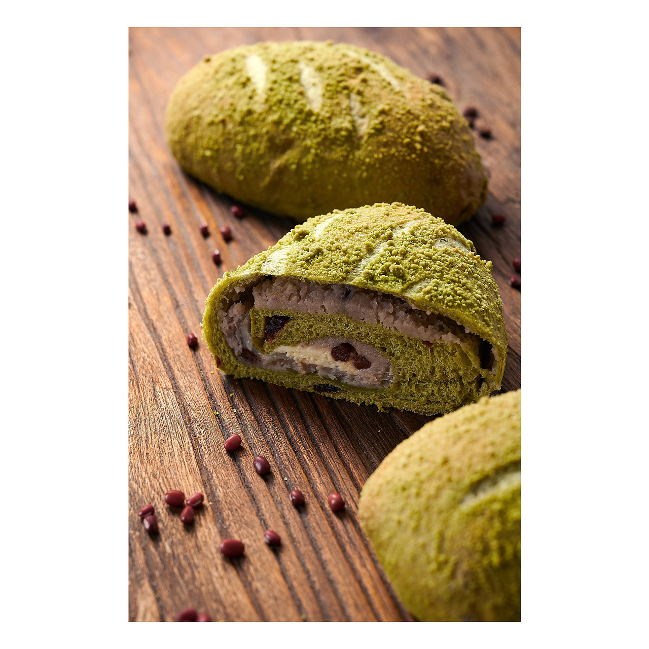 【美食摄影】抹茶红豆芋泥面包（图ZMjY2MjUzNjM2） - 美食摄影 - 站酷设计师JyCando原创素材 - 站酷ZCOOL