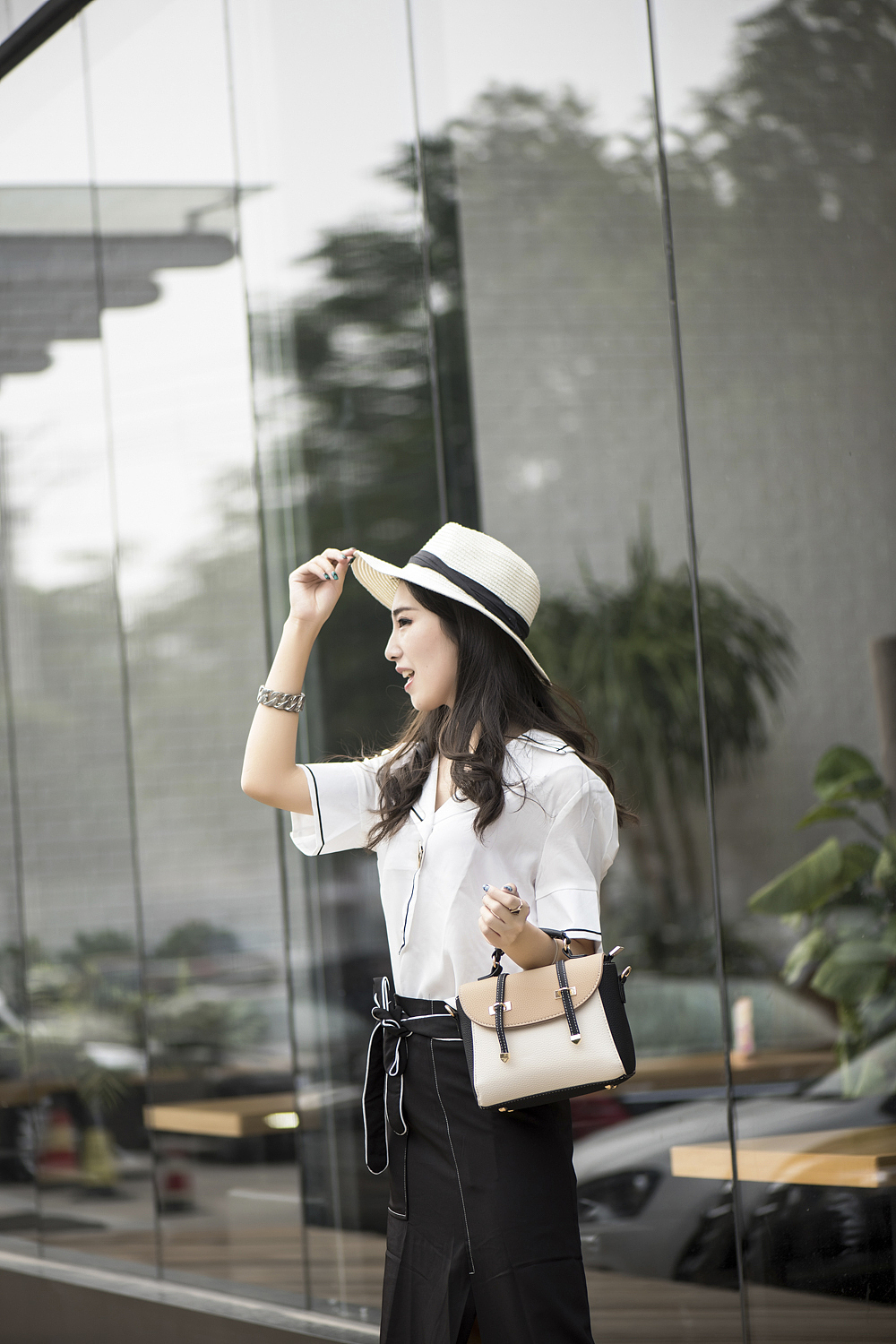 「点石爵色」—拼色女包