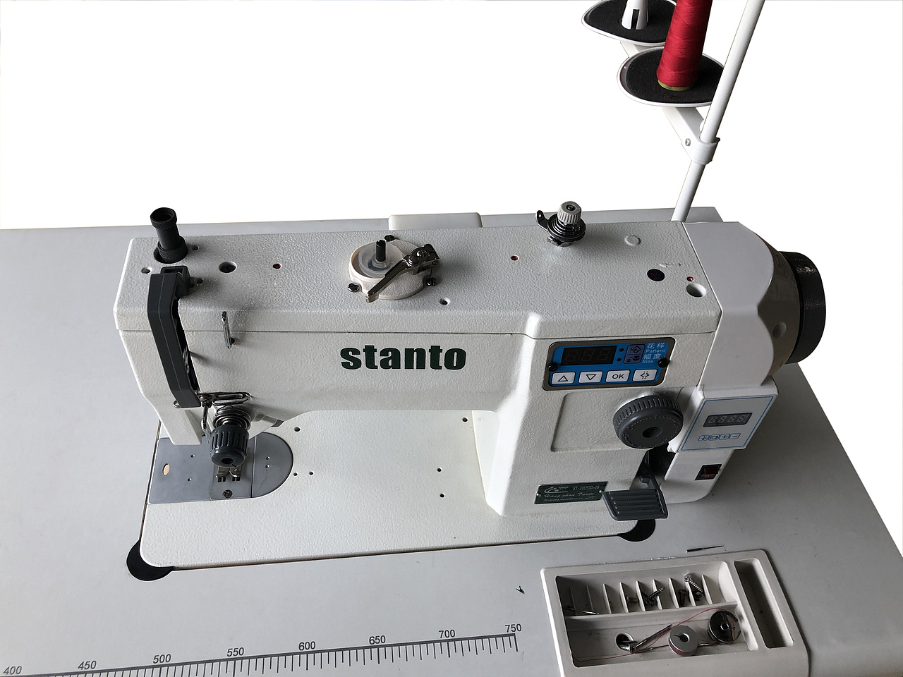 电脑花样缝纫机