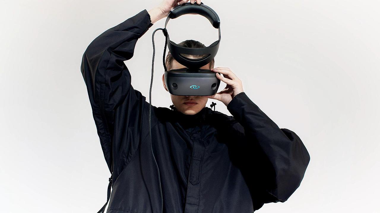 微软合作 · vr眼镜发布会视频