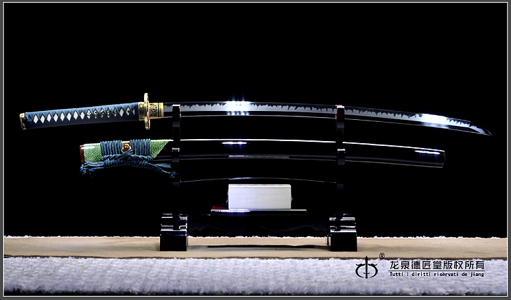 龙泉刀剑风斩t10钢烛火刃dj1383