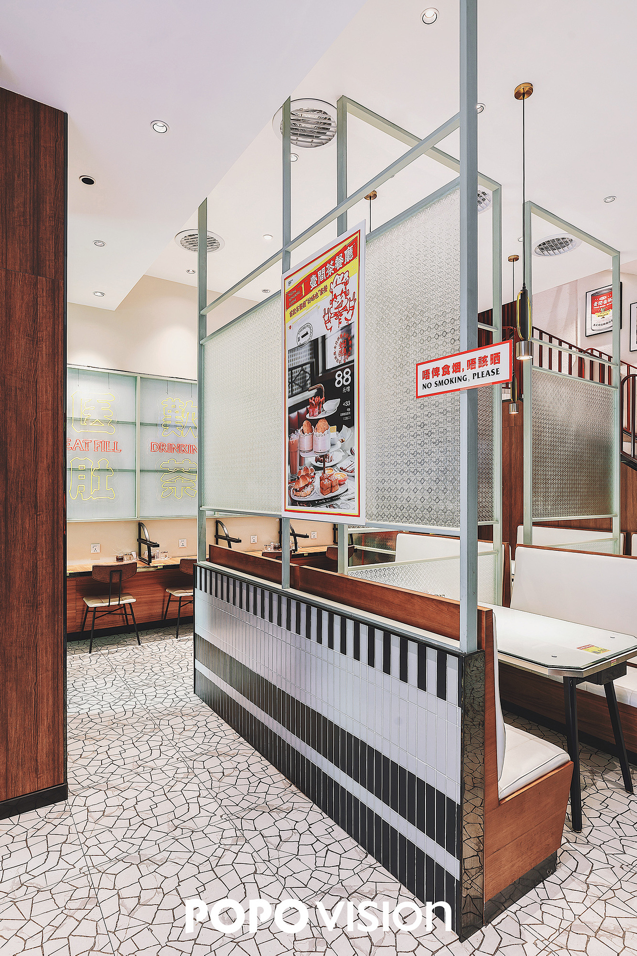 新城闹市里茶餐厅新样貌 | 壹间茶餐厅 x POPO VISION（图ZMTkyNDI1OTYw） - 环境/建筑摄影 - 站酷设计师POPOVISION原创素材 - 站酷ZCOOL