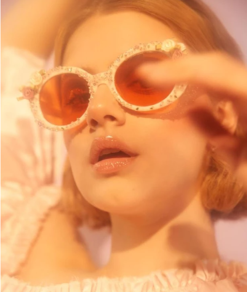 一坨泥巴的个人主页（封面预览） - 主页封面设置 - 站酷设计师一坨泥巴原创素材 - 站酷ZCOOL