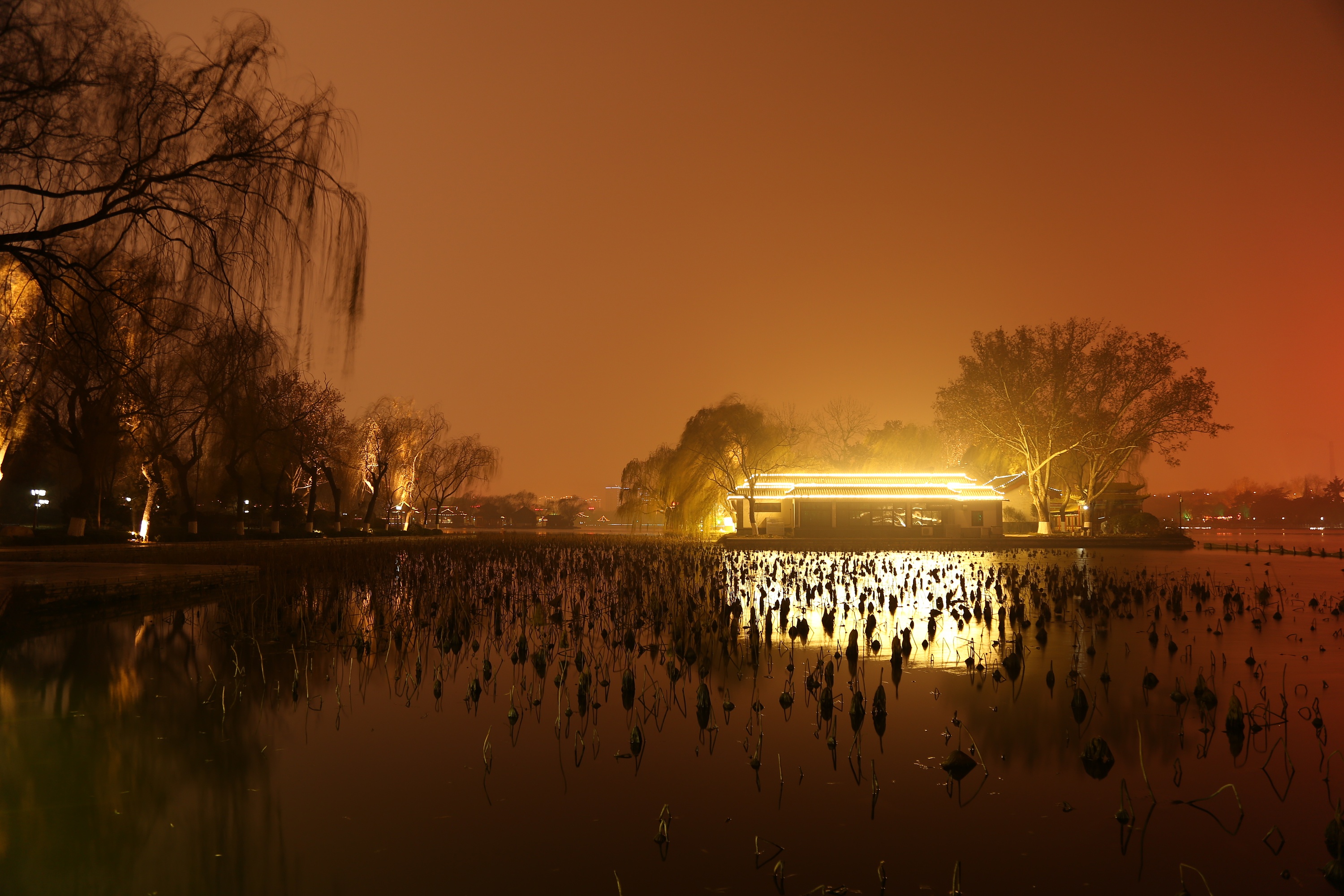 大明湖的冬天景色 - tt98图片网