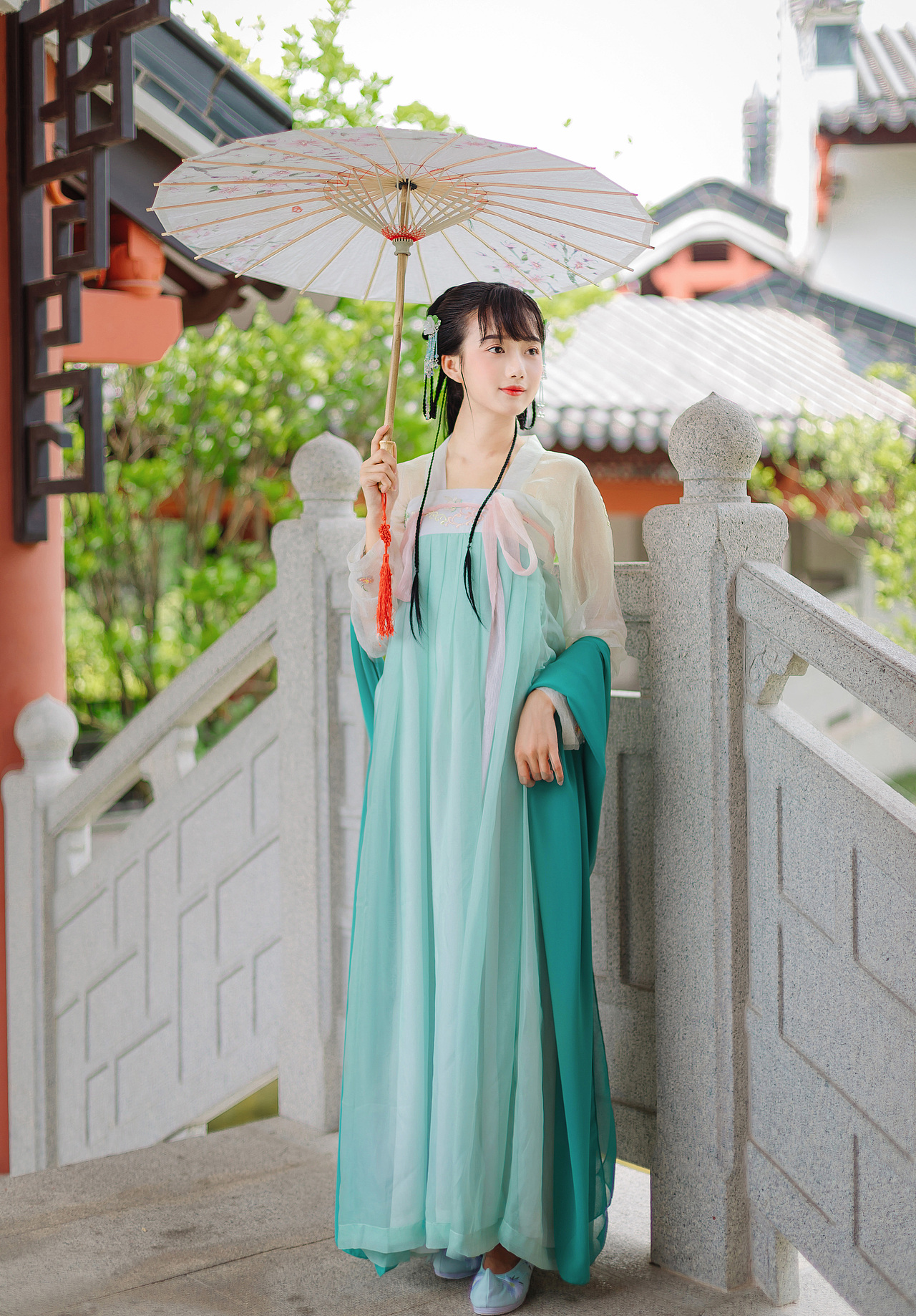 [汉服]汉裳芳华-长恨歌 齐胸襦裙（图ZMTE3MDY2NjMy） - 人像摄影 - 站酷设计师小肥熙熙爸爸原创素材 - 站酷ZCOOL