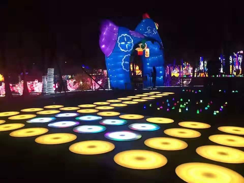 彩色发光道具地板砖互动神器