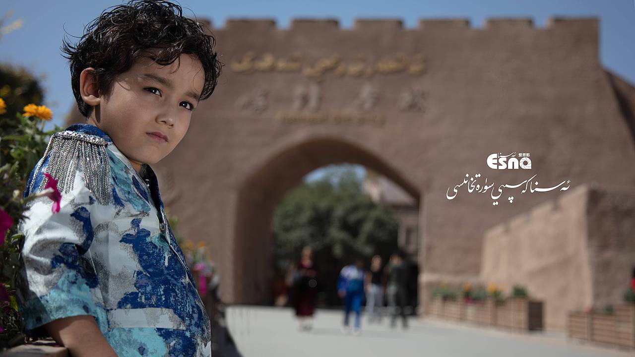 維吾爾族小模特（圖ZMTI4MDc3Mjk2） - 人像攝影 - 站酷設(shè)計師kokyar原創(chuàng)素材 - 站酷ZCOOL