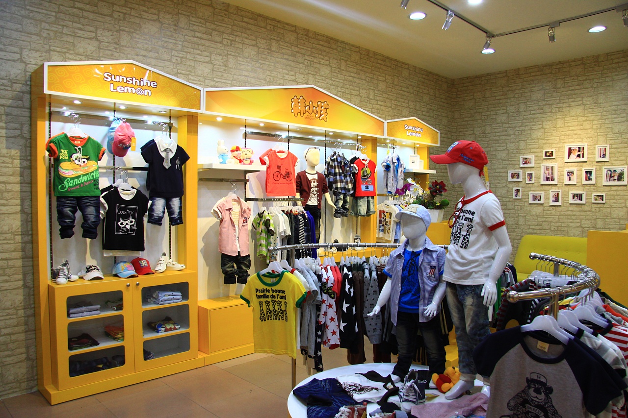 韩小孩童装品牌形象