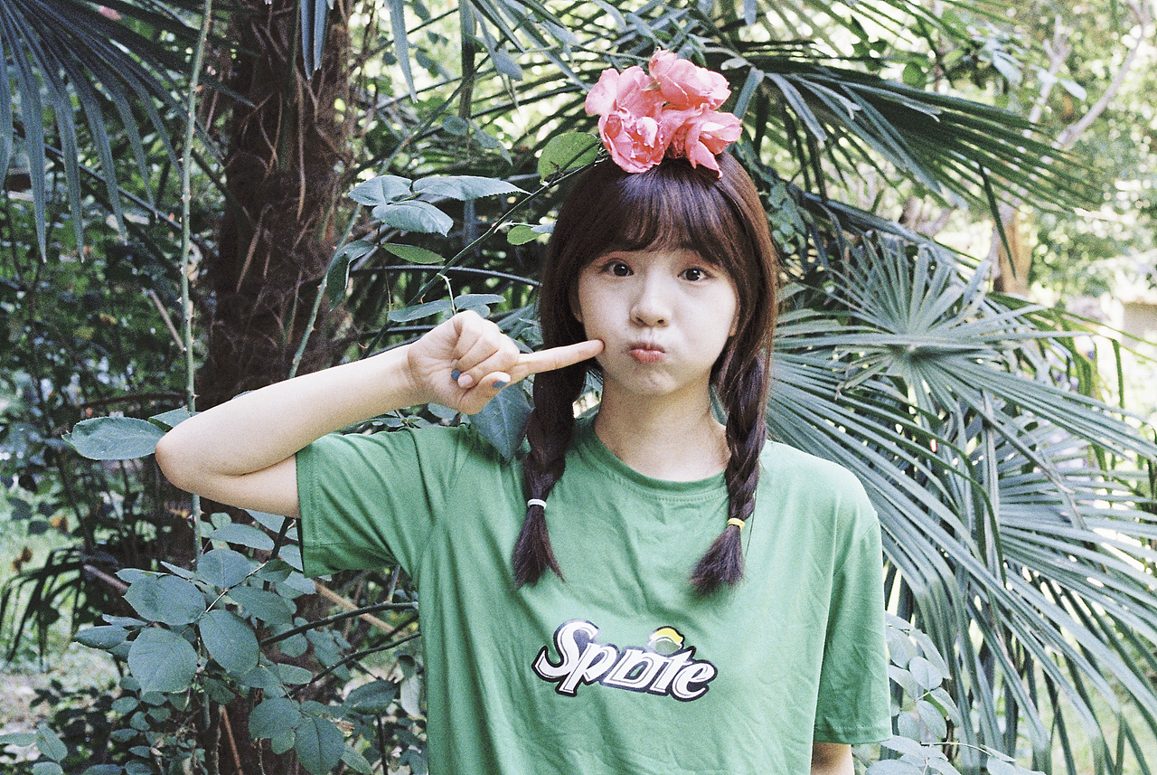 甜度100％🍭（图ZMzA0MjAxNDk2） - 人像摄影 - 站酷设计师老陈不吃泡泡糖原创素材 - 站酷ZCOOL