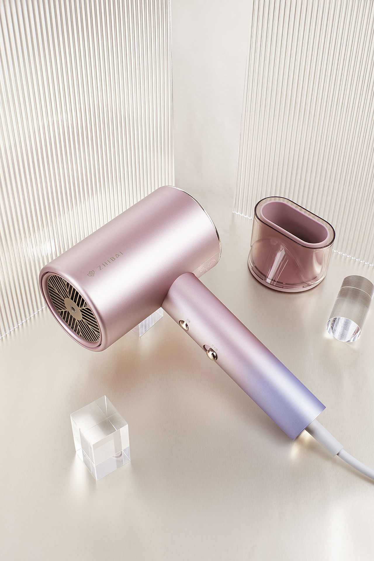 吹风机|摄影|产品摄影|北京非同凡像摄影 - 原创作品 - 站酷 (zcool)