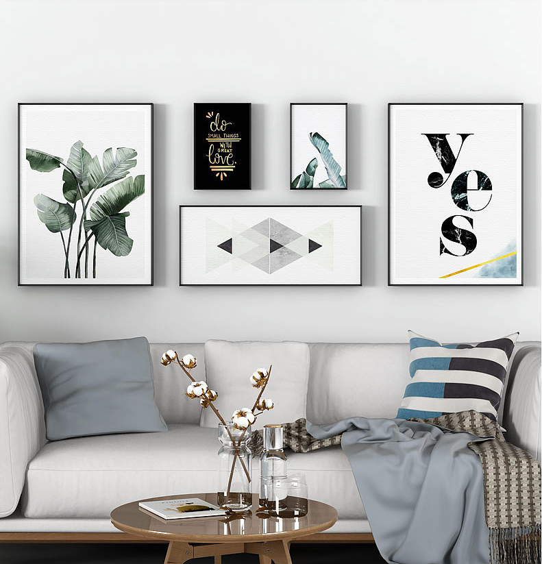 装饰画是我们生活中必不可少的.