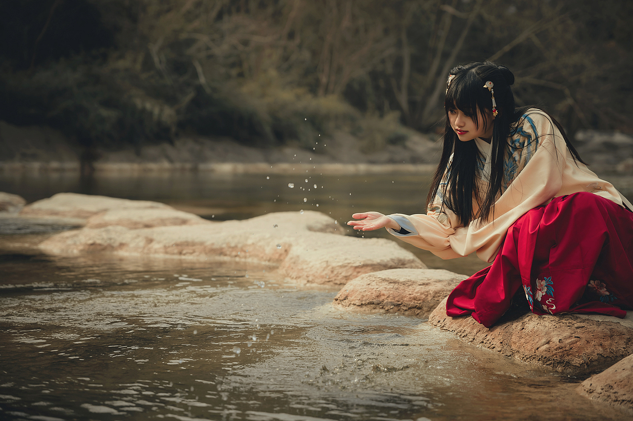 美人谷（图ZMTEyOTExMTA0） - 人像摄影 - 站酷设计师三空空原创素材 - 站酷ZCOOL