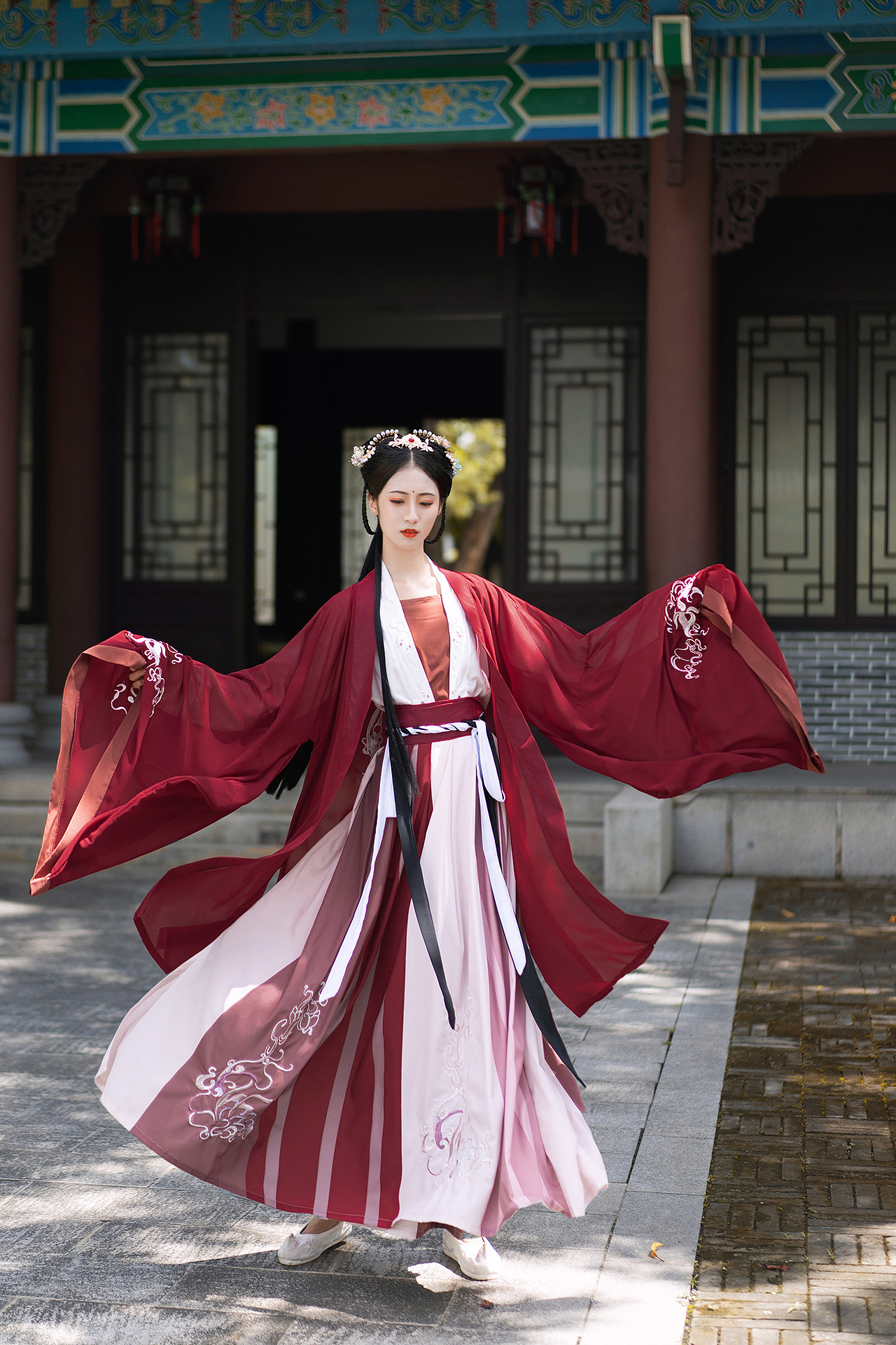 麒麟下凡（图ZMjE2Mzk0ODM2） - 人像摄影 - 站酷设计师阿波摄影原创素材 - 站酷ZCOOL