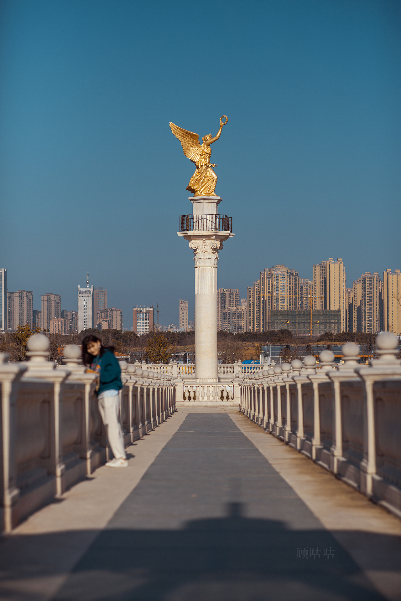 于小鱼 欧美风人像（图ZMjQ0MTU5Mjgw） - 人像摄影 - 站酷设计师顾咕咕原创素材 - 站酷ZCOOL