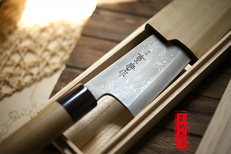 厨刀中的爱马仕 重房作 锻地出刃庖丁（图ZMzM5NDE3OTI=） - 产品摄影 - 站酷设计师菜男原创素材 - 站酷ZCOOL